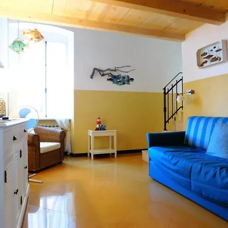 Apartment La Casa Del Vecchio Pescatore,