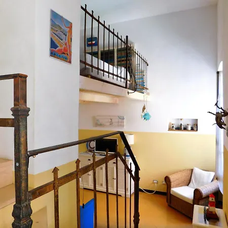 La Casa Del Vecchio Pescatore, *
